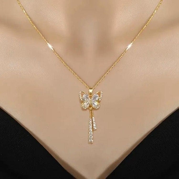 Magnifique collier en acier inoxydable